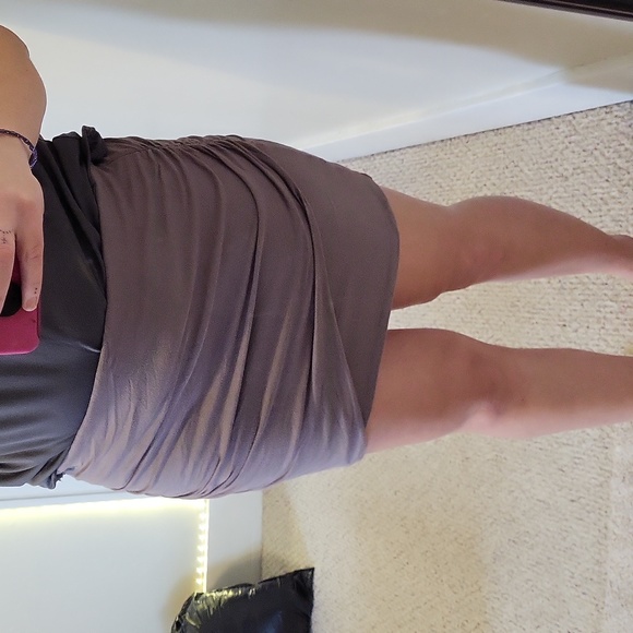 Taupey Gray mini skirt - Picture 1 of 7